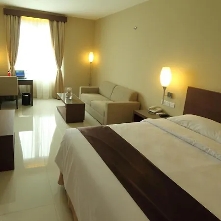 Triniti Hotel Gajah Mada-2