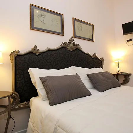 Amica Roma Guest House-3