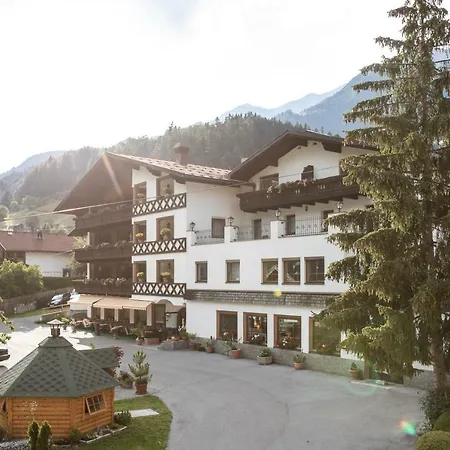 Hotel Alpina Superior-3