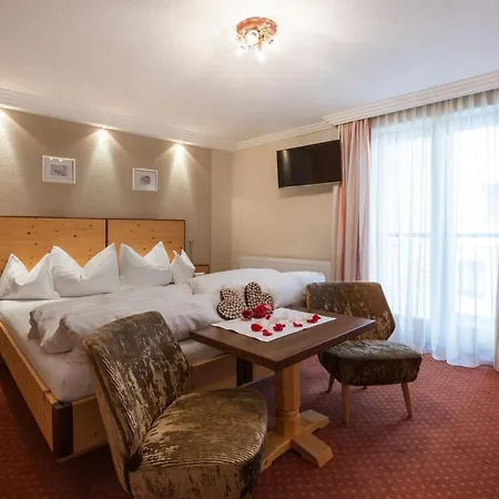 Hotel Ehrenreich-2