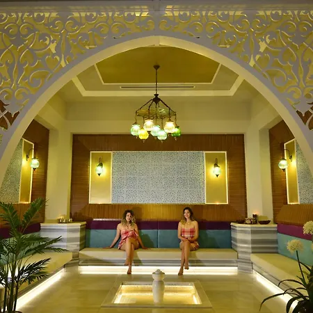 Elite Luxury Suite & Spa-2