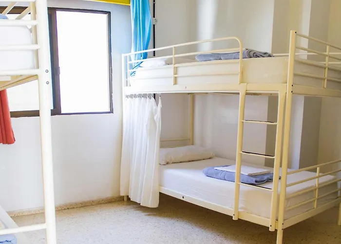 Casa Grande Surf Hostel