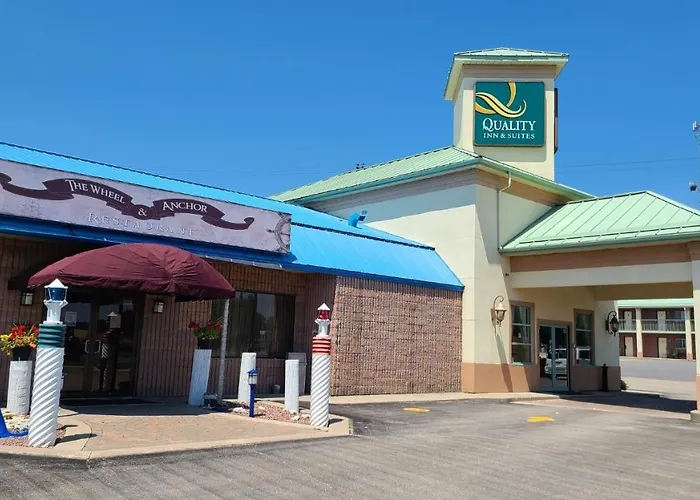 Quality Inn & Suites Gananoque 1000 Islands