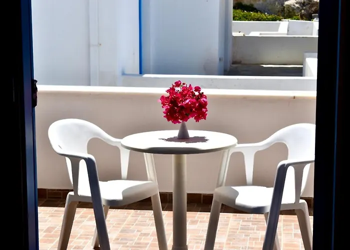 Minoa Hotel