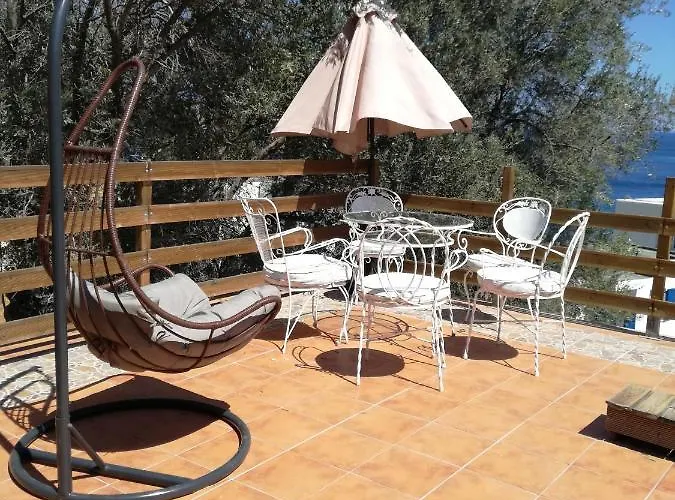 Oasis Hotel Loutro