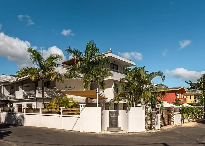 Seastar Hotel