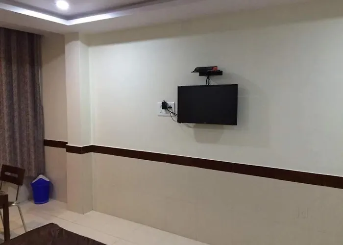 Hotel Toran 100 Metres Away From Diu