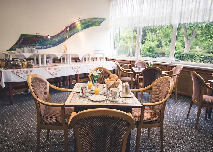 Rheinhotel Starkenburger Hof