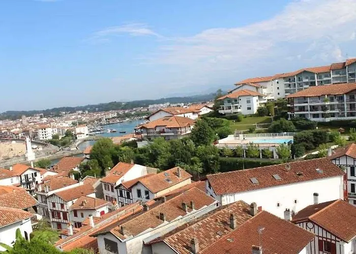 Agur Deneri