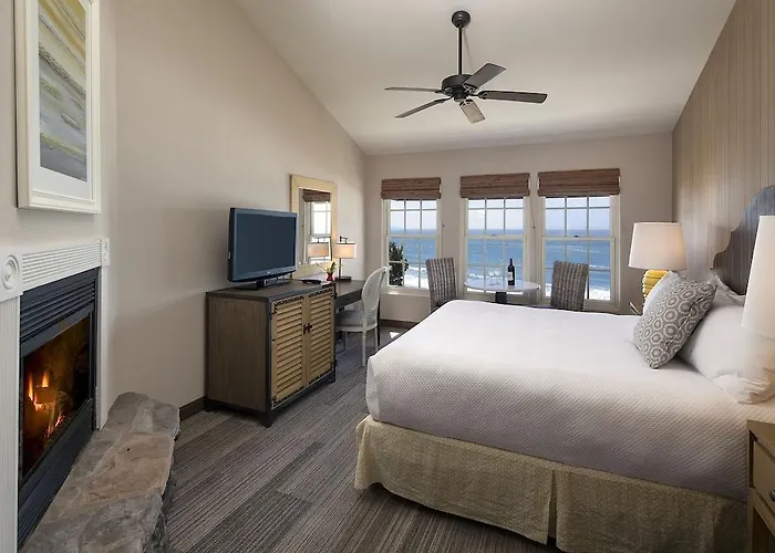 Cottage Inn By The Sea