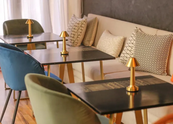 Suite Azur Hotel