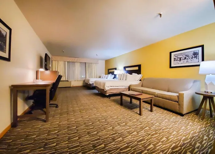 Best Western Plus Plaza Hotel