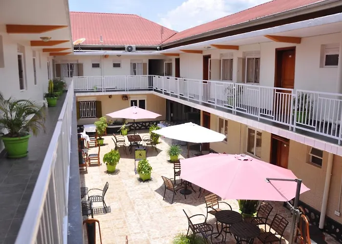 Sandton Hotel Kasese