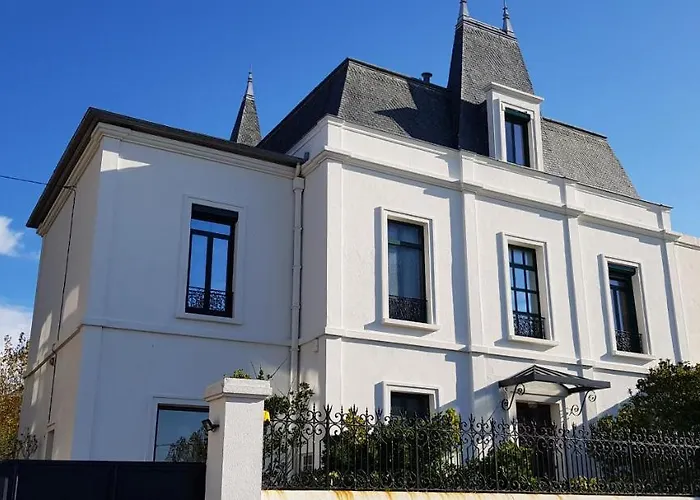 La Maison Des Dentelliers