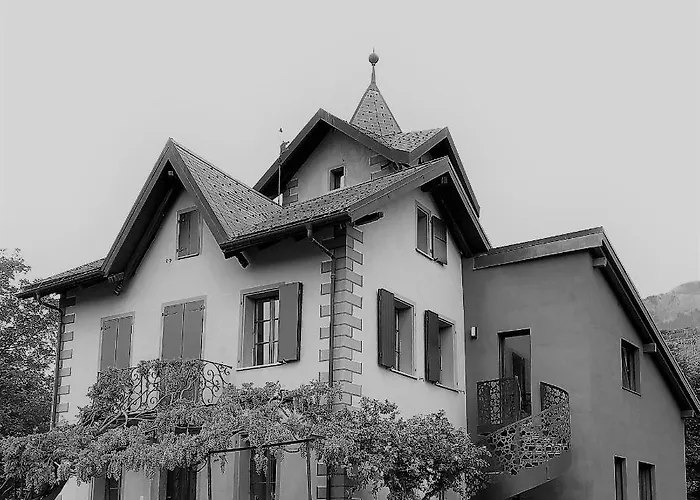 Le Manoir De Champlan