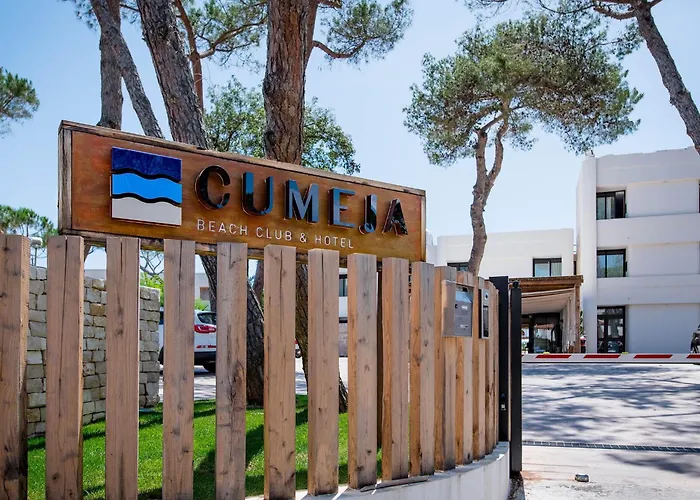 Cumeja Beach Club & Hotel