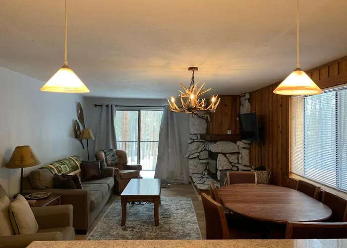 Beaver Village Apartment