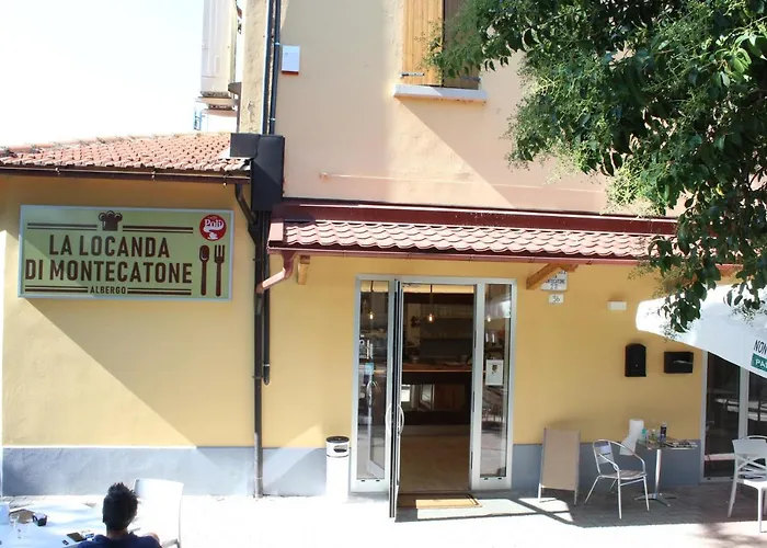 Hotel La Locanda Di Montecatone