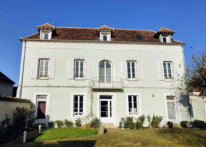 Villa Clement Appart'Hotel St Clement Proche De Sens