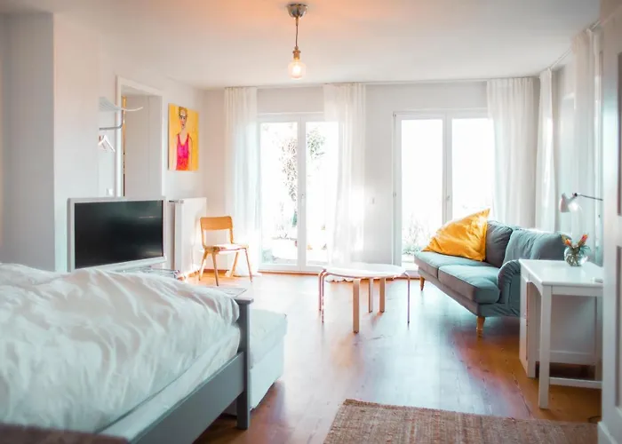 Bed & Breakfast Unter Den Linden