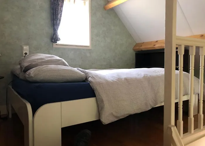 Cozy Cottage
