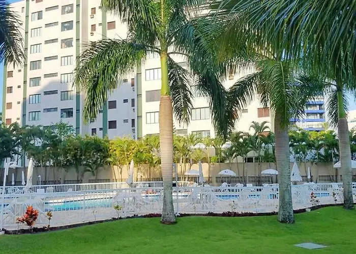 Boulevard Riviera Flat