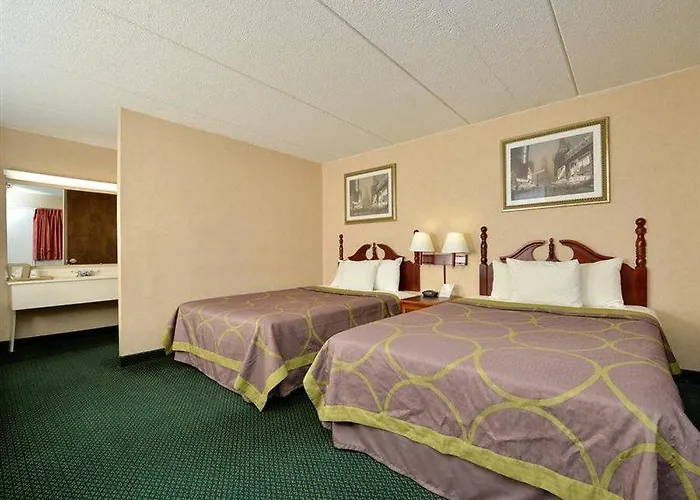 Days Inn By Wyndham Lenox Ma