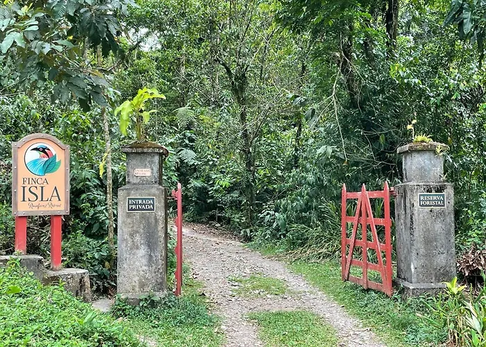 Finca Isla Rainforest Retreat