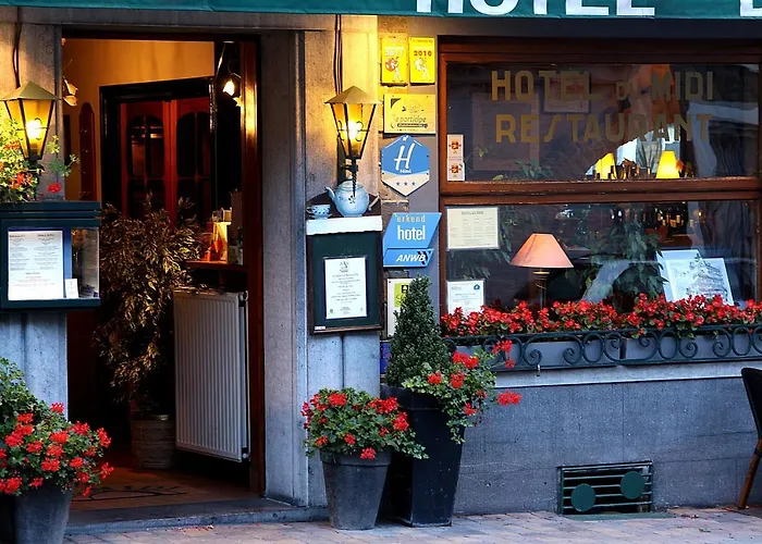 Logis Hotel Du Midi