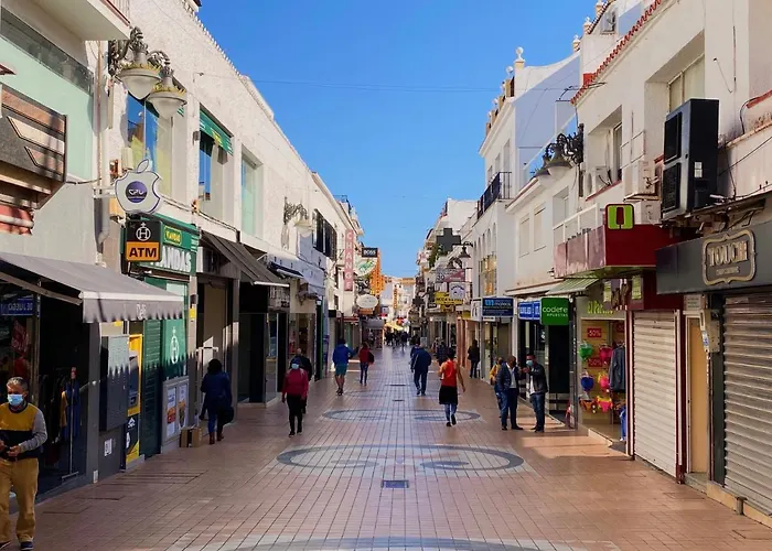 Apartamento Carihuela Las Piramides