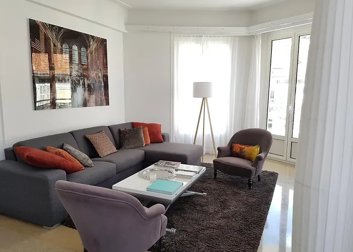 Appartement Centre Ville Carre D'Or
