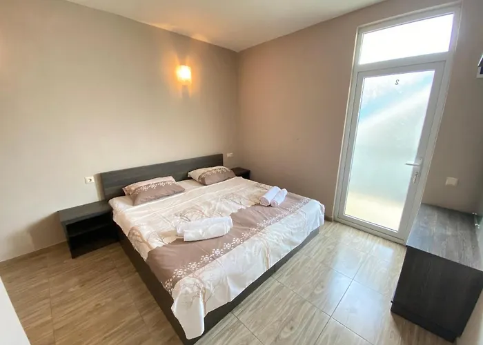Hotel Charli