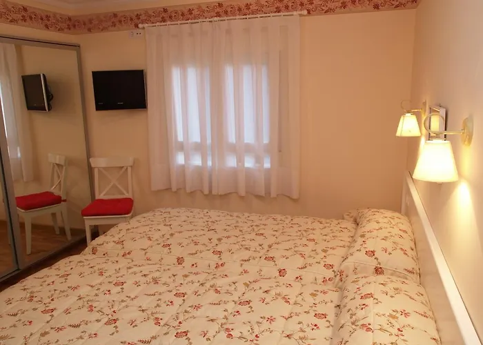 Hotel Chalet Puigdefabregas Jaca