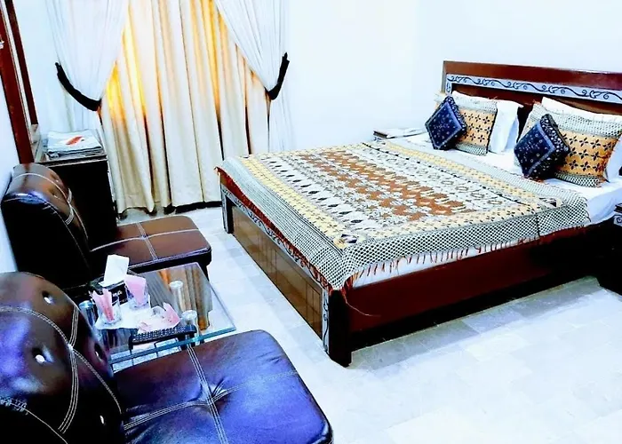 Galaxy Inn Guest House Karachi