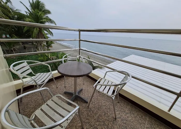 La Primera Grande Beach Resort