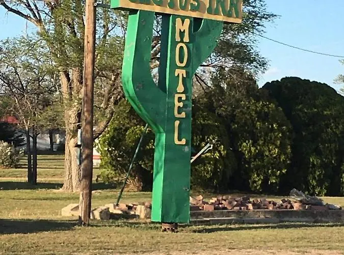 Cactus Inn