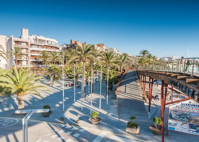Sa Nacra (Adults Only)