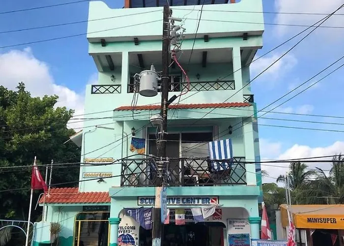 Sea Hawk Suites