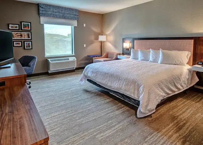 Hampton Inn & Suites Culpeper