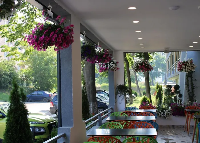 Spring Holiday Resort