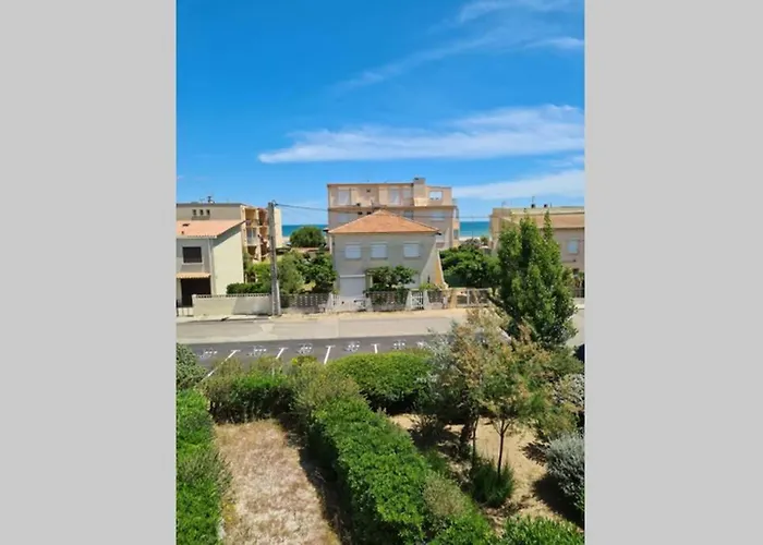 Appartement T2 27m² meublé vue mer, 50m de la plage