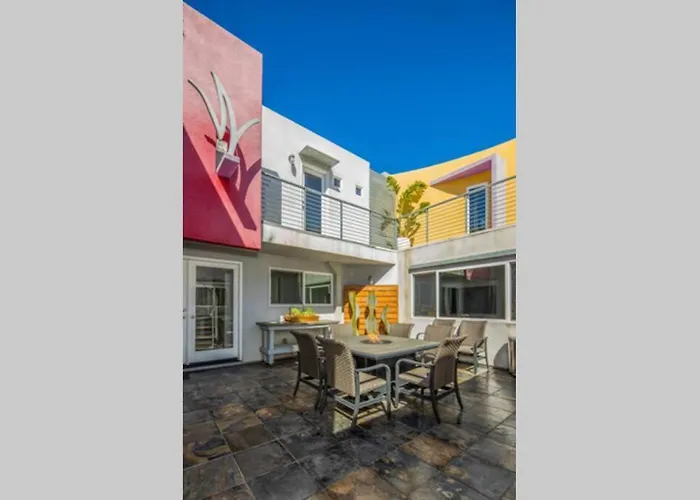Beach Resort Home With Ocean Views Jacuzzi & Sauna!