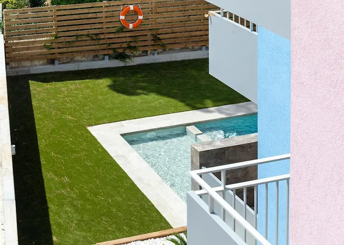 Albana Apartaments Turistics