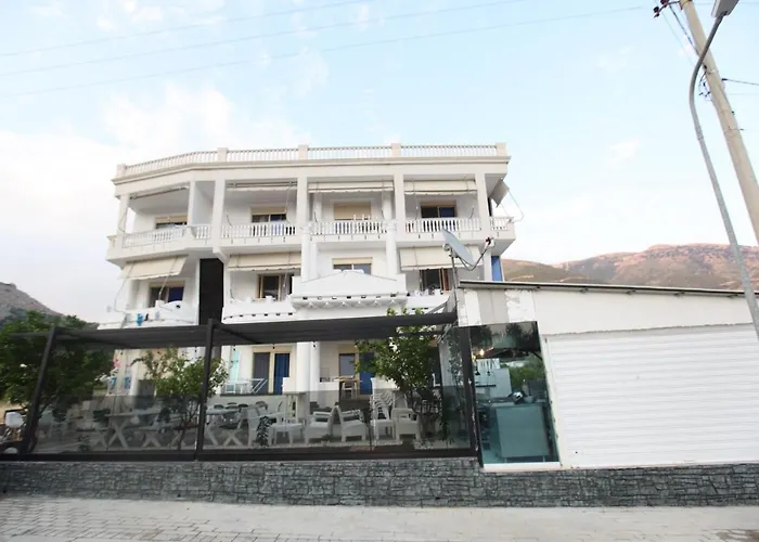 Hotel Kristal Borsh