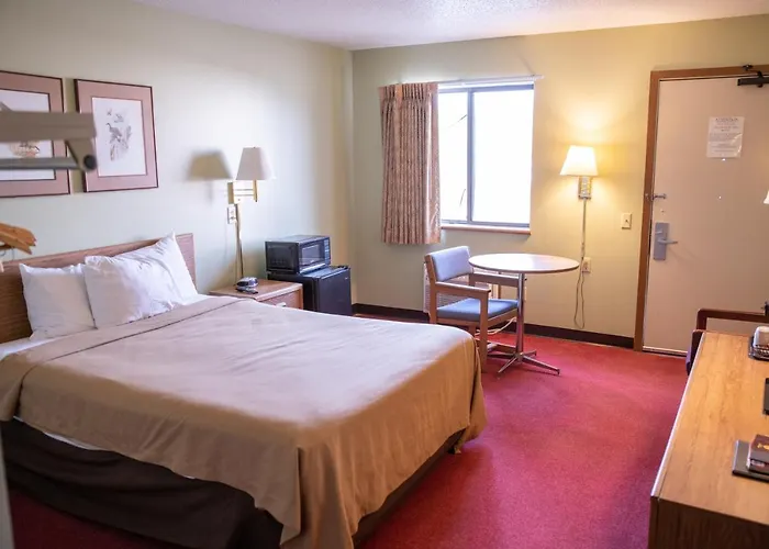 Wagner Lakeside Motel