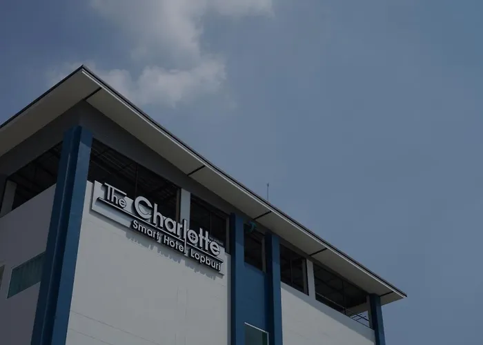 The Charlotte Smart Hotel Lopburi