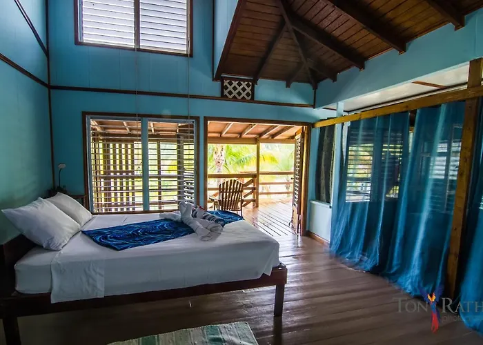 Pelican Beach Resort South Water Caye