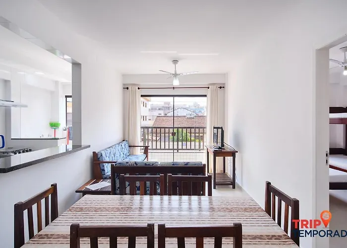 Apartamento com ar condicionado à 100 metros da praia - Edifício Ibiza