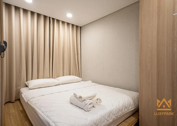 Luxy Park Hotel & Apartments City Centre