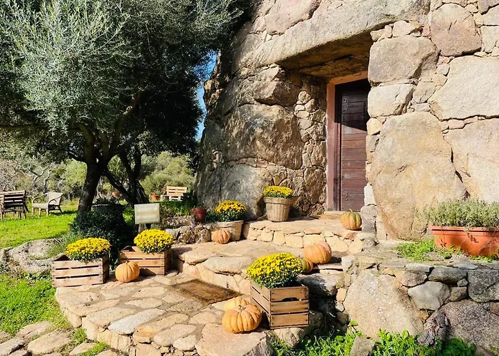 Il Nuraghe del lago Coghinas